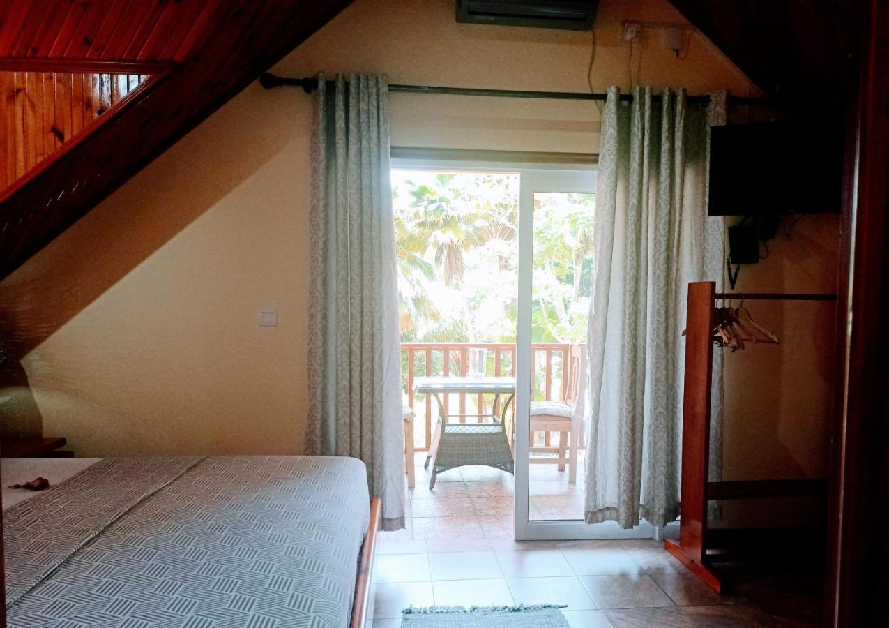 Badamier Self-Catering Lejlighed La Digue Eksteriør billede