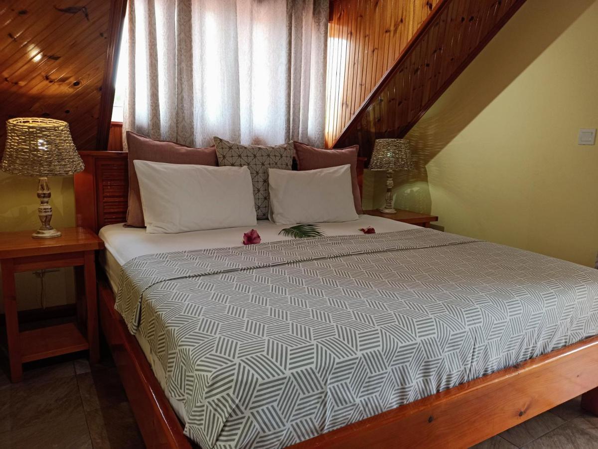 Badamier Self-Catering Lejlighed La Digue Eksteriør billede