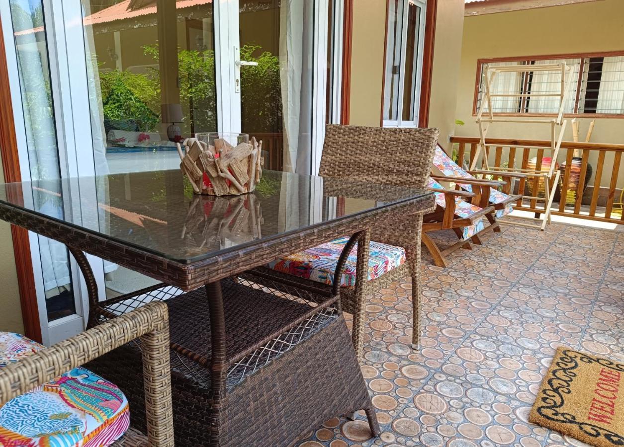 Badamier Self-Catering Lejlighed La Digue Eksteriør billede
