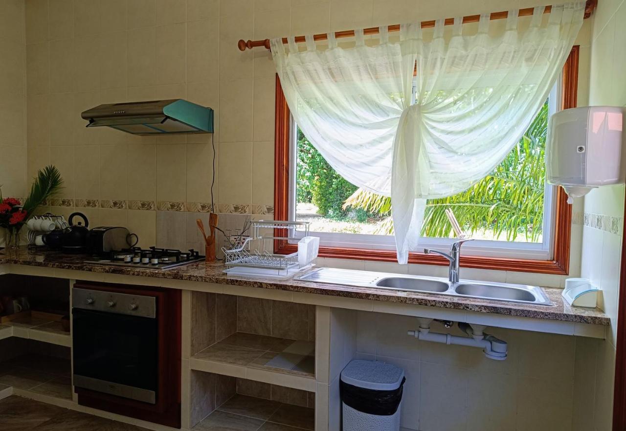 Badamier Self-Catering Lejlighed La Digue Eksteriør billede
